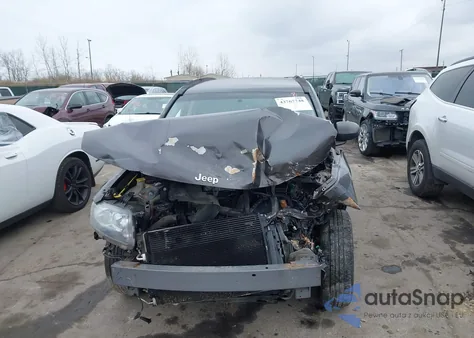 2016 Jeep Compass Sport z USA, uszkodzony, nr VIN 1C4NJCBA8GD524753